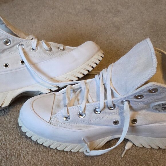 All White Converse Platform size 8 *Spring Clearance* - Picture 5 of 6